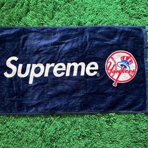 Supreme New York Yankees Towel